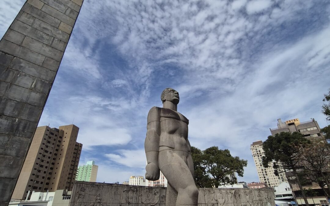 Curitiba: Por que a capital mais verde do Brasil merece estar na sua bucket list
